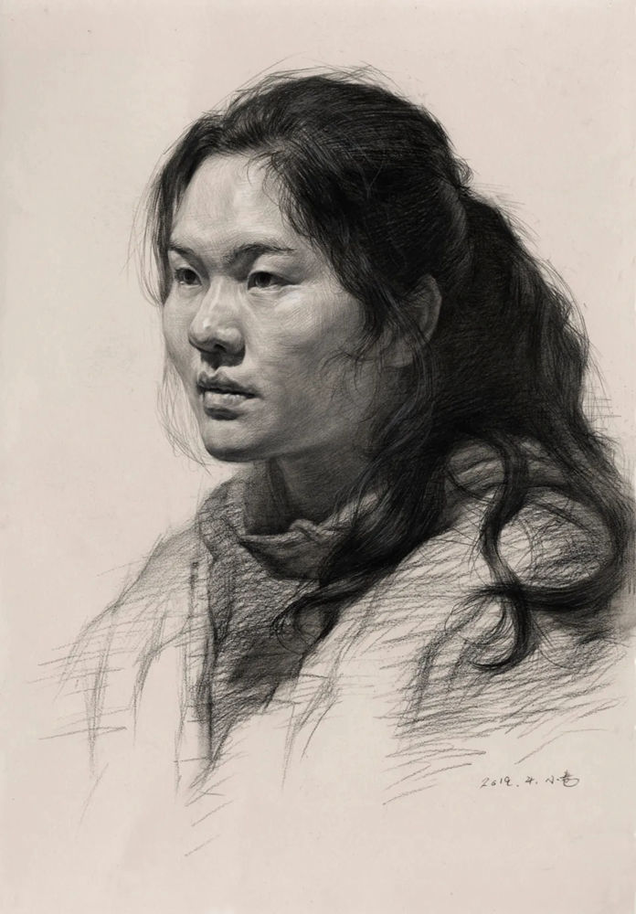 素描头像如何表现人物肤色的色调和质感？广州画室教你,25